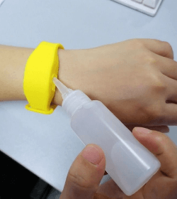 Handsan Wrist - Hands Sanitizer